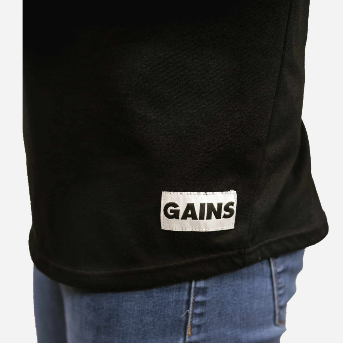 COMMITTED SHIRT | Premium Fitted Scoop Hem